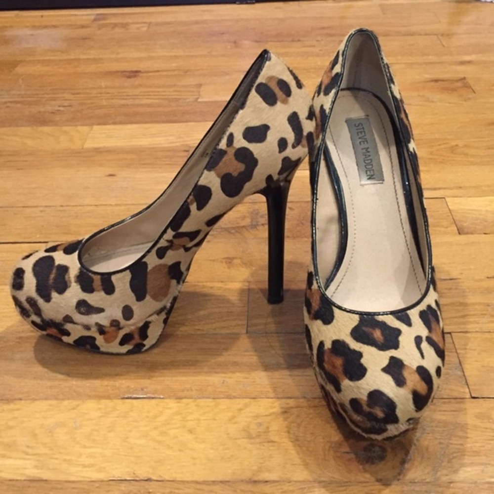 Steve Madden Real Fur heels size 8.5